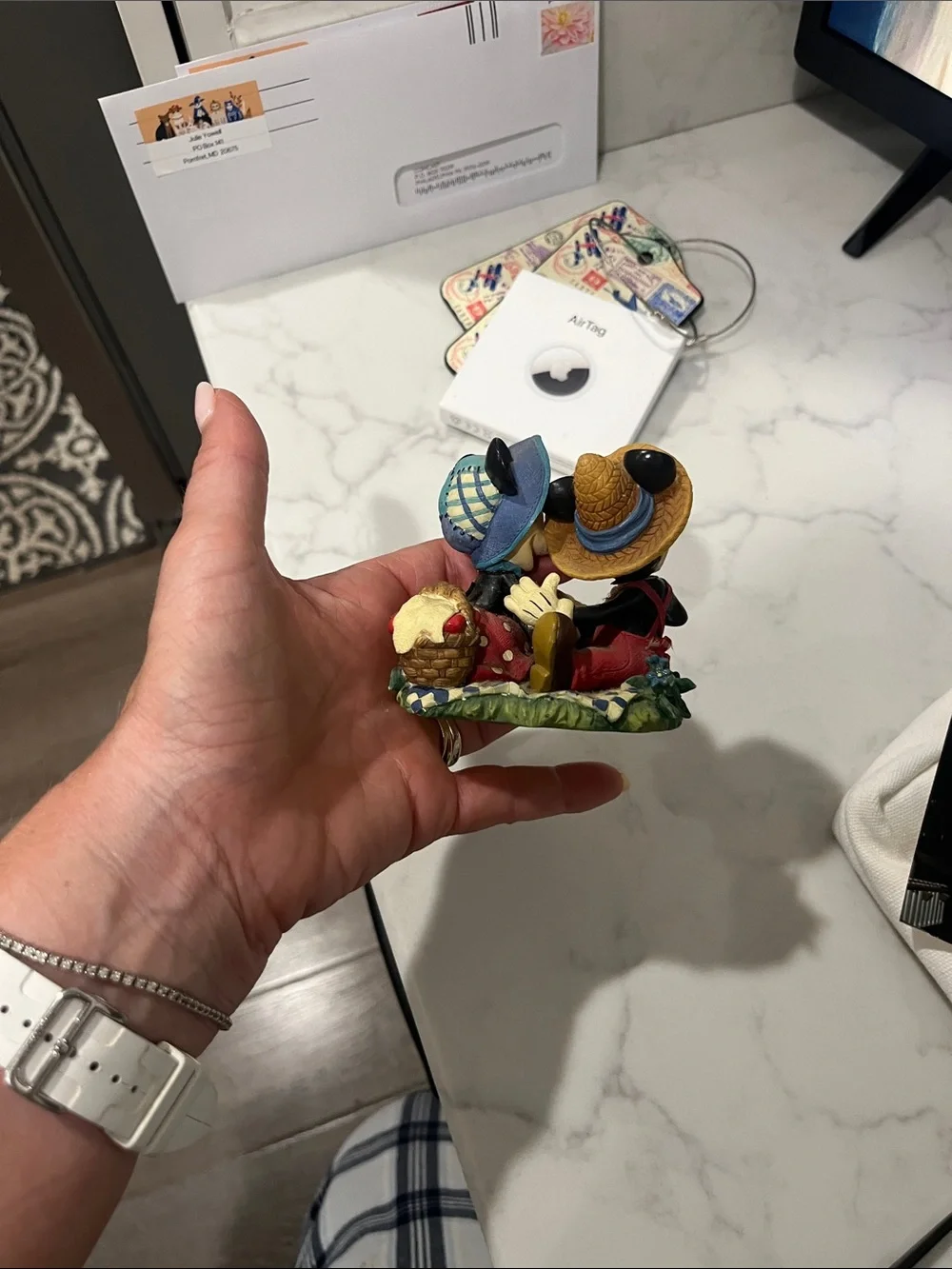 Disney Mickey & Minnie Picnic Figurine - Red/Yellow Accent